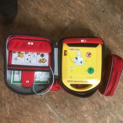 AED DEFIBRILÁTOR
