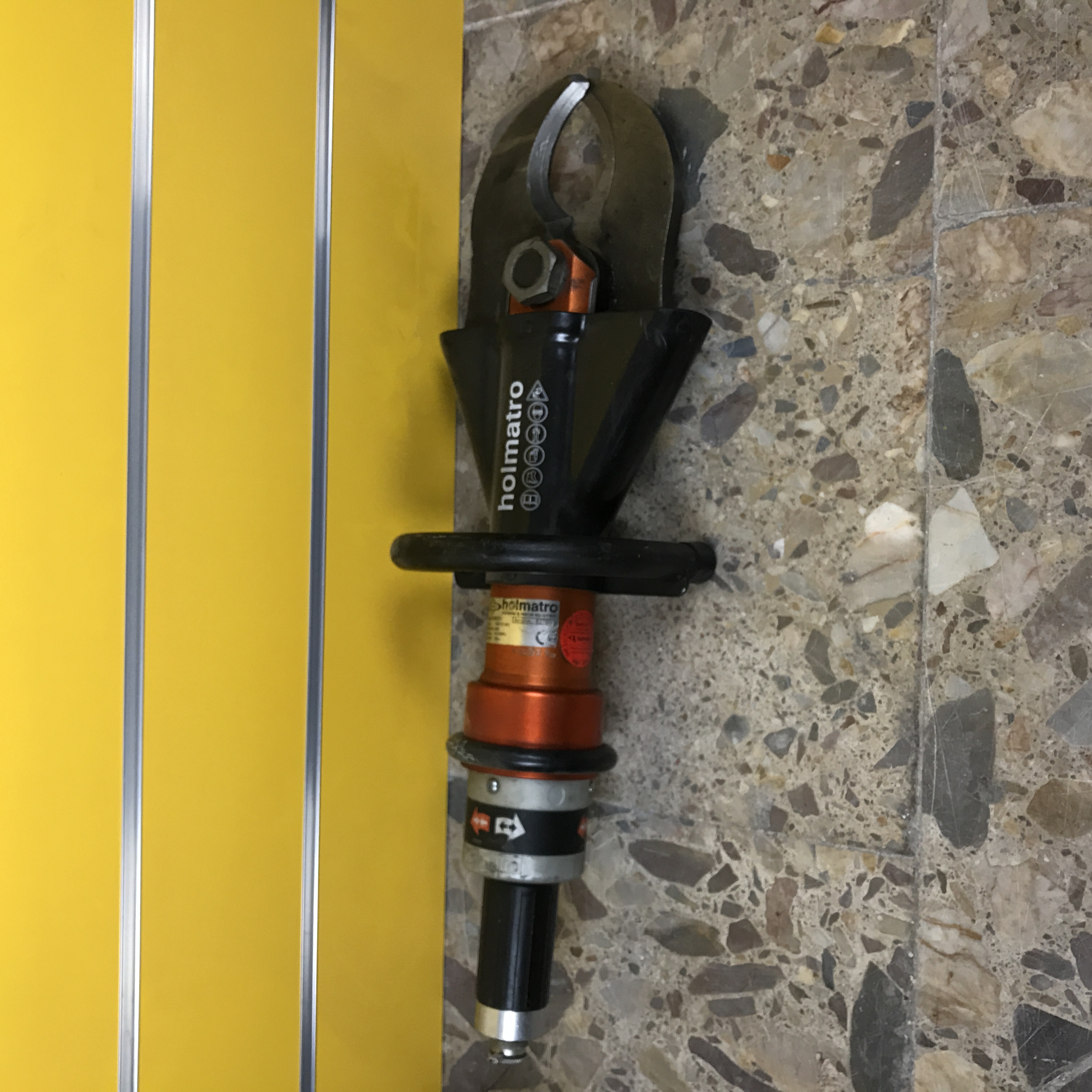 HOLMATRO CORE 2